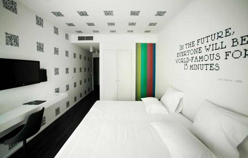 Design & Wine Hotel Caminha Bilik gambar